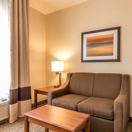 Comfort Suites Richmond Zewnętrze zdjęcie